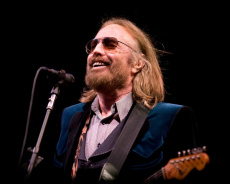 Petty, Tom