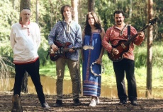 Inna Pivars & The Histriones